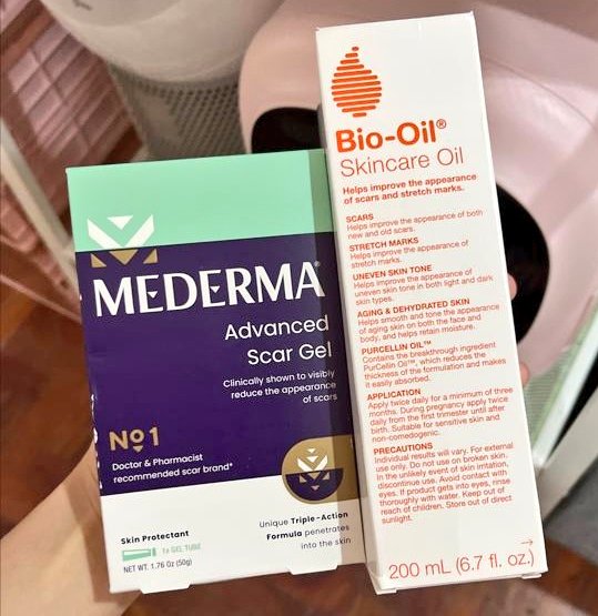 joeboyking93's tweet photo. Top 10 produk yang memang KHAS Gilerrr untuk hilangkan kesan2 parut,skin2 yang rosak &amp; breakout

Czer scar ke,Acne scar ke,parut2 bekas operation ke,or whatever scar2 degil ni yg hinggap kat muka or body totally gone serta merta..Memang dah terbukti keberkesanan nya💯💯

📌THREAD https://t.co/fYF6kc4B1K