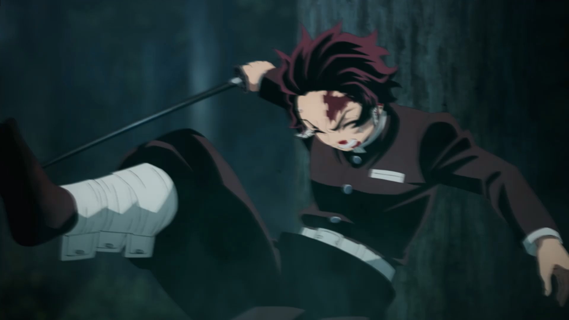 SockedPassion on X: Demon Slayer: Kimetsu no Yaiba Season 3 Episode 4.  More of Tanjirou fighting in socks! 😁❤️  / X