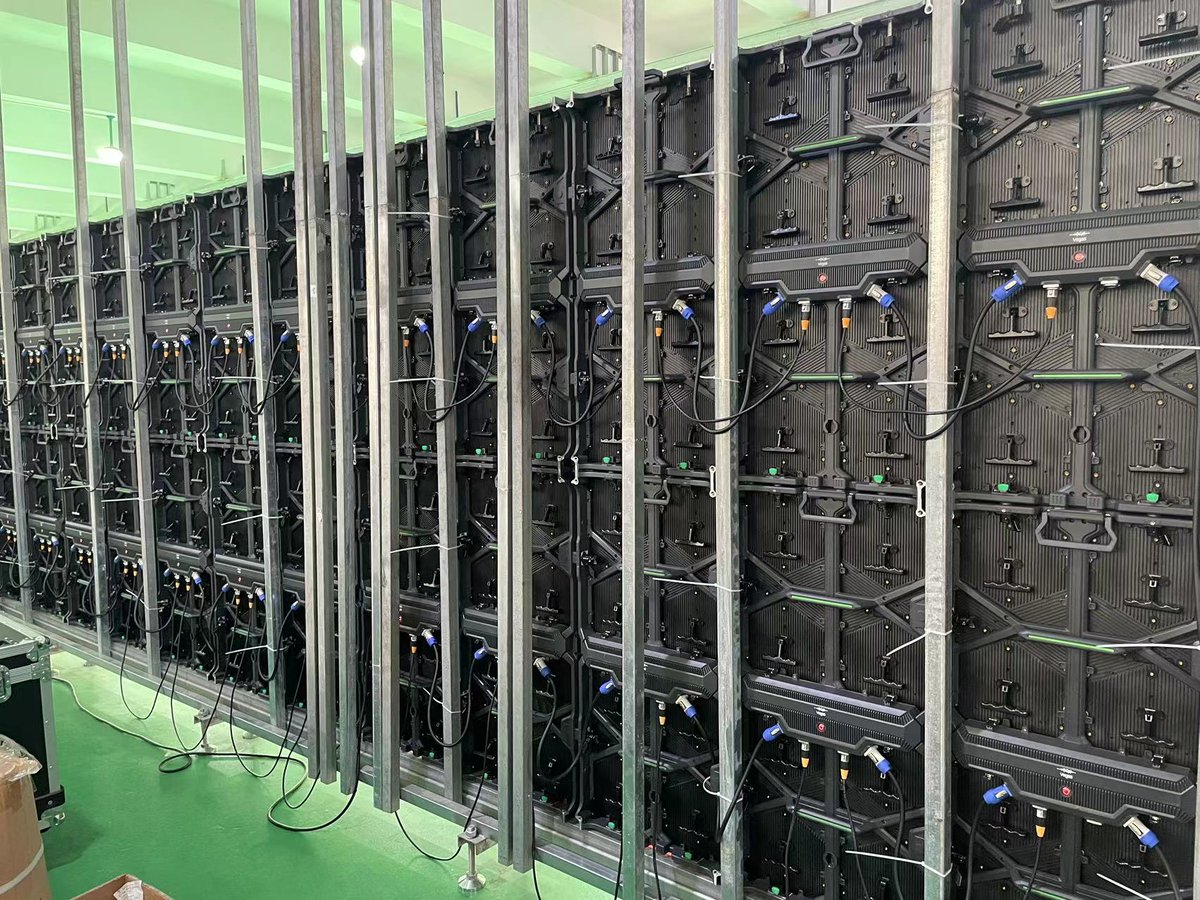 DGILED_Display's tweet image. THOR-II Series Stage Rental LED Panel
Outdoor Nationstar full black LED， 4500 Nits
THOR-II3.9 Pro, 1/8 Scan, Customized 4-Layers PCB
Factory prices directly to all THOR-II Panels.

#stageLEDpanel #AVLEDpanel #RentalLEDdisplay
#SmartFastCurveLocks #THORLEDpanel #THORLEDscreen