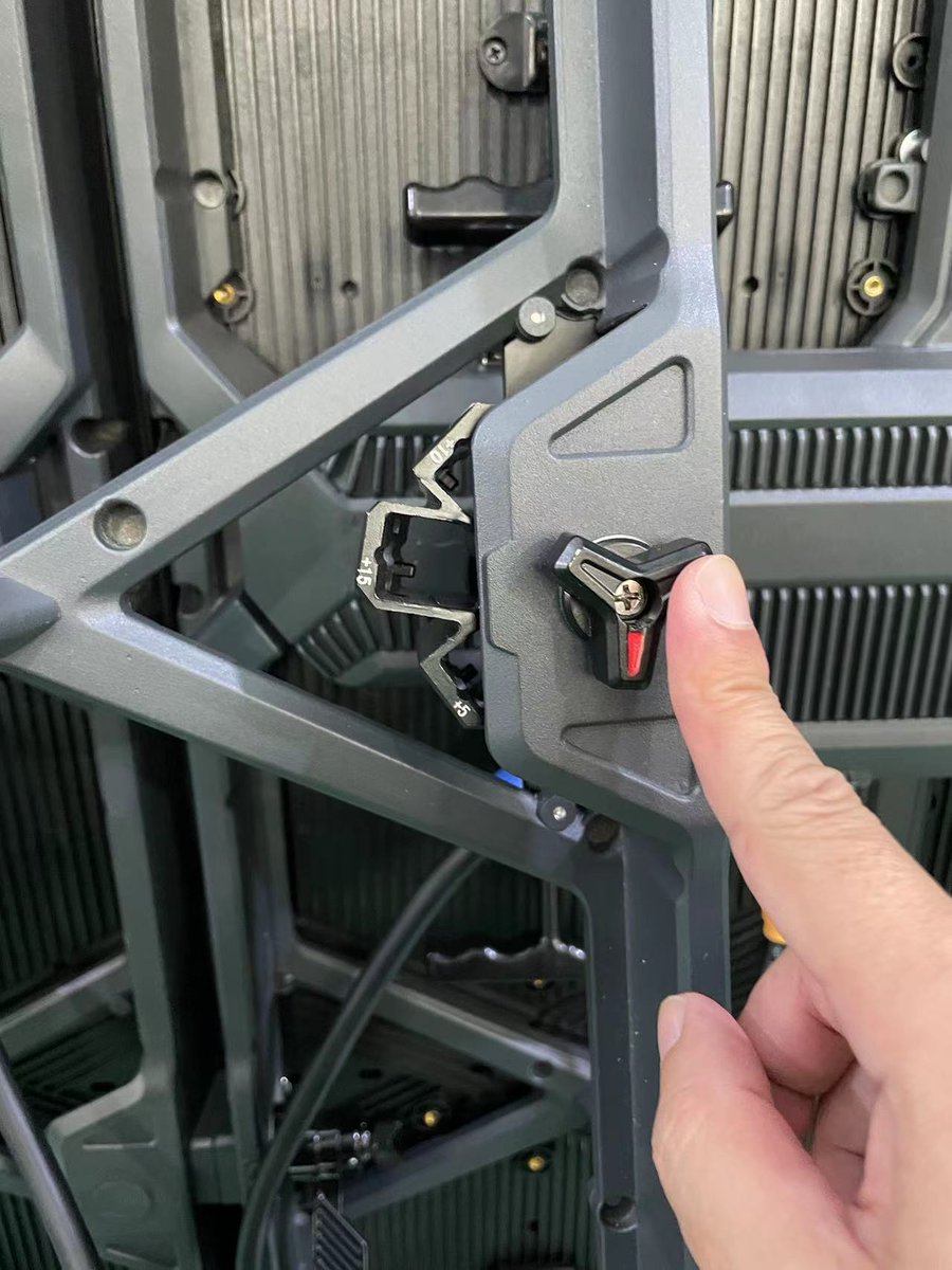 DGILED_Display's tweet image. THOR-II Series Stage Rental LED Panel
Outdoor Nationstar full black LED， 4500 Nits
THOR-II3.9 Pro, 1/8 Scan, Customized 4-Layers PCB
Factory prices directly to all THOR-II Panels.

#stageLEDpanel #AVLEDpanel #RentalLEDdisplay
#SmartFastCurveLocks #THORLEDpanel #THORLEDscreen