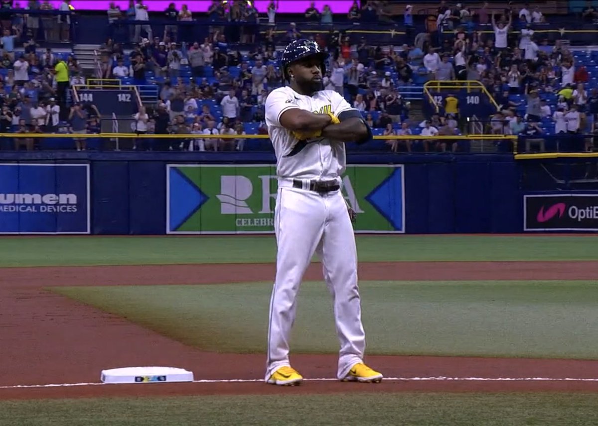 Dan Clark tweet media