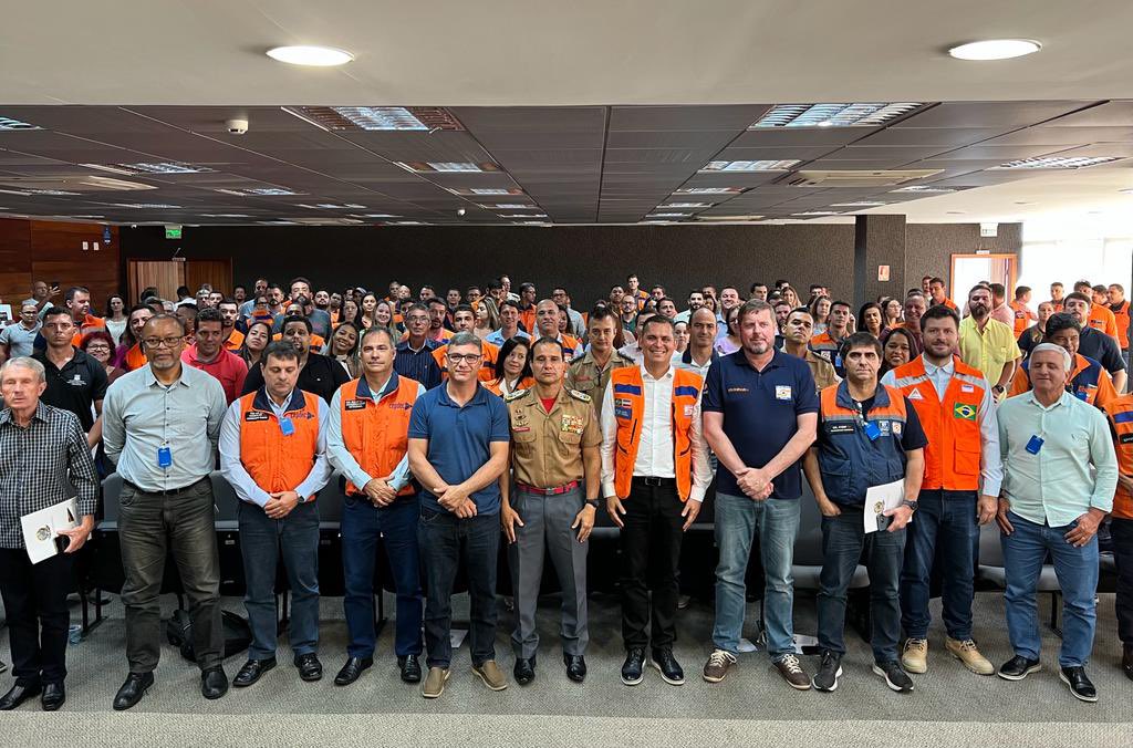 Seminário: Gestão de Riscos e Desastres realizado hoje na FINDES foi um sucesso. Obrigado a todos que participaram!