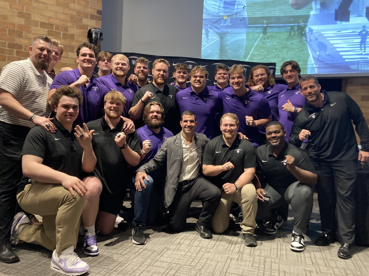 Coach Glenn Caruso tweet media