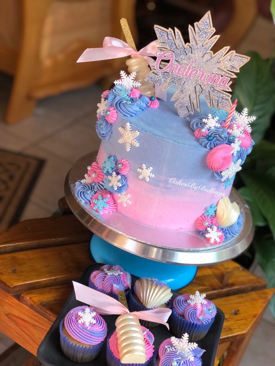 lights_di's tweet photo. A frozen themed cutie . 

For orders WhatsApp : 0827722330

#Frozen2  #CakeCakeCake #GirlTalkZA #baked #explore #joburgbaker https://t.co/qNWxuqnHu3