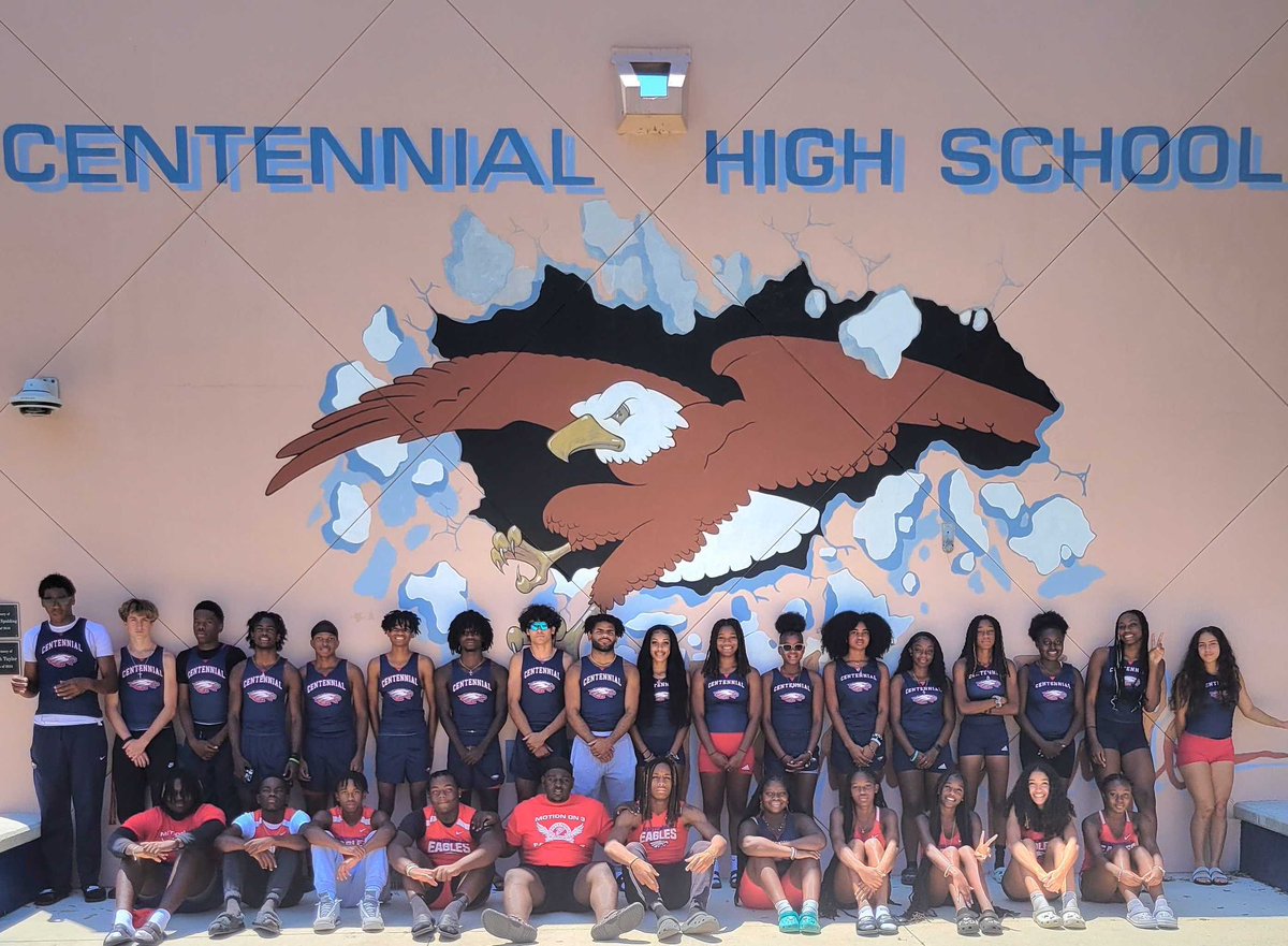 TaurusConley's tweet image. It was a great season with #Cen10trackandfield can’t wait to come back next year and be 10 times better @Coach_Hawk55