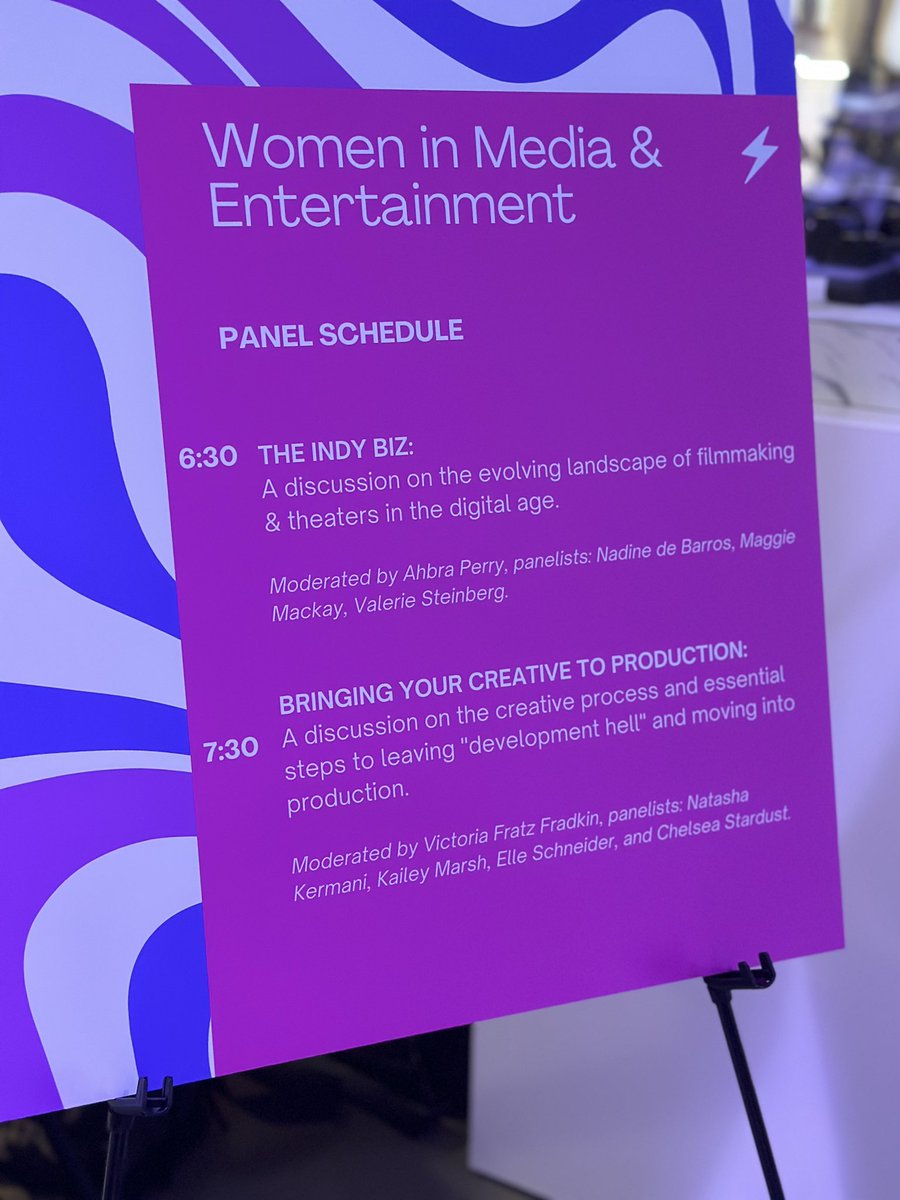 MsHeidiCox's tweet image. Happy #FemaleFilmmakerFriday’ Last Sat I was so happy to represent my company @dweebdarlings  &amp;amp; my love @chimaerafilms at the Women in Media &amp;amp; Ent event- saw several friends  I hadn’t seen in years and made some new friends too. #LEADTHECHANGE. #WomeninMedia #womeninentertainment