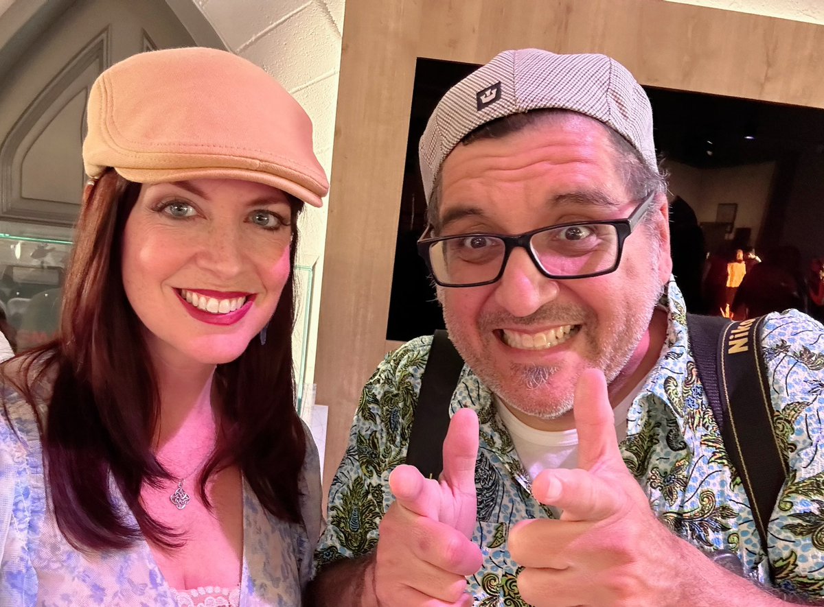 MsHeidiCox's tweet image. Happy #FemaleFilmmakerFriday’ Last Sat I was so happy to represent my company @dweebdarlings  &amp;amp; my love @chimaerafilms at the Women in Media &amp;amp; Ent event- saw several friends  I hadn’t seen in years and made some new friends too. #LEADTHECHANGE. #WomeninMedia #womeninentertainment