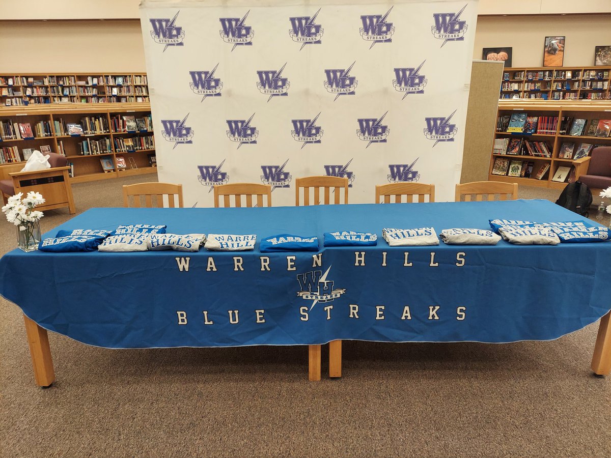 Congratulations to all our Student Athletes playing at the next level...Go Streaks!!!