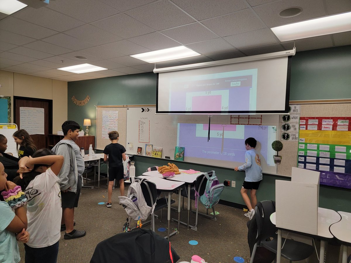 My 3rd Graders worked hard to get ready for the Math STAAR! Partner work, group work, small groups, and alot of practice! 🙌 Oh and some fun Jeapordy games too! 😁