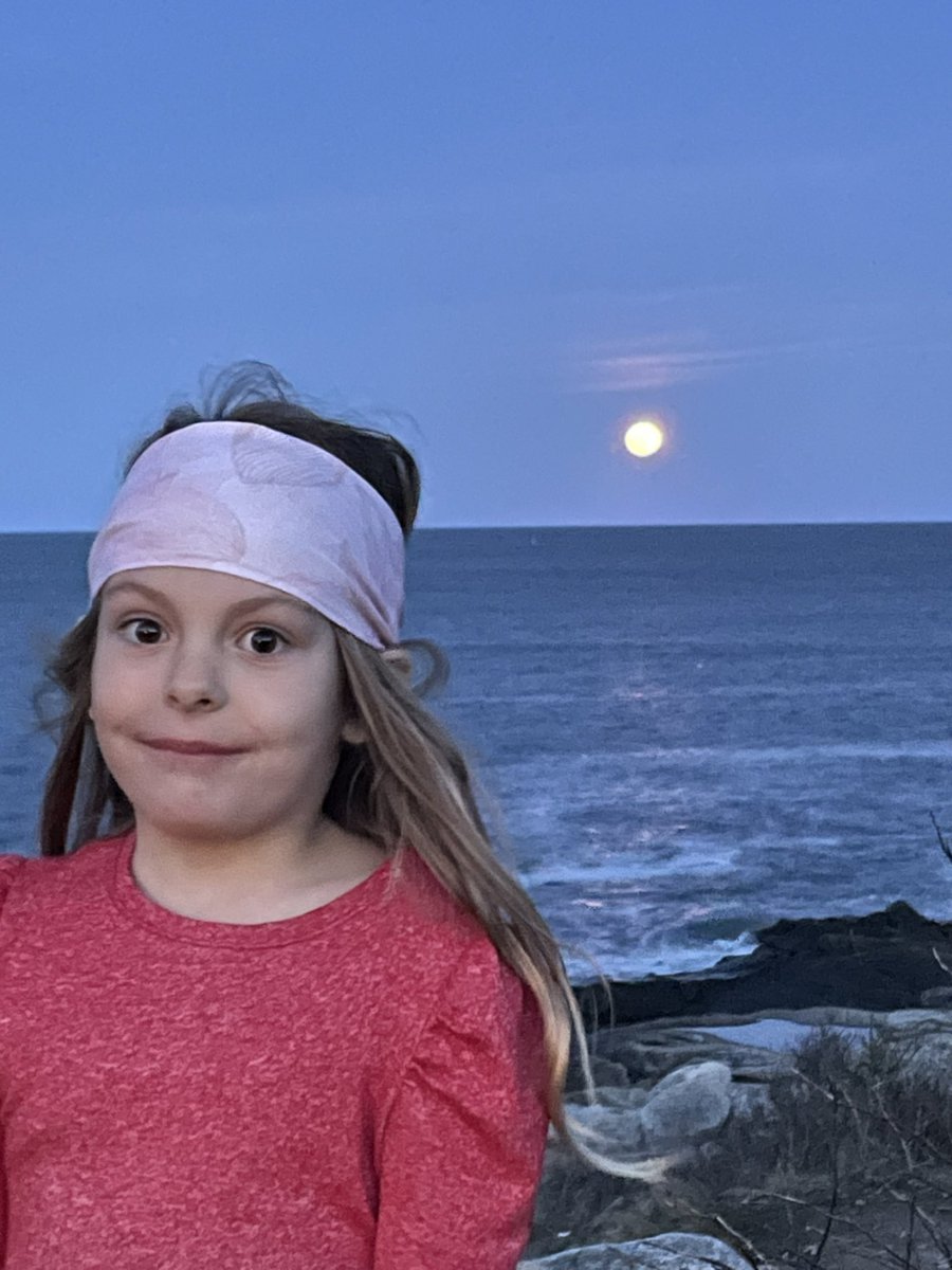 meredithiggins's tweet photo. Awesome moon tonight ya’ll! https://t.co/cxFPzXMHPv