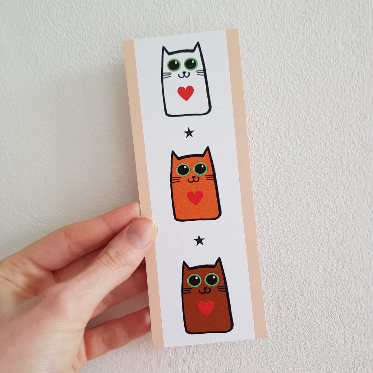 cozzacreations's tweet photo. Hoping for an order this weekend 🤞I'll be so excited to finally pack one of my products 😃🙌 the sale is still going on so you can get 15% off! https://t.co/HQlkxm1OAt