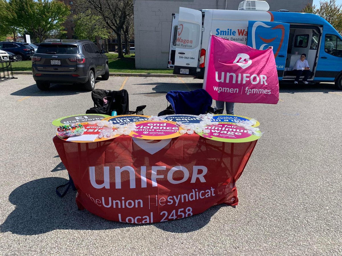 2458Women's tweet photo. @2458Women  were invited to attend this wonderful event. Here is to a wonderful afternoon #unifor2458strong  #HarmReductionDay https://t.co/Hk5ewE2XOH