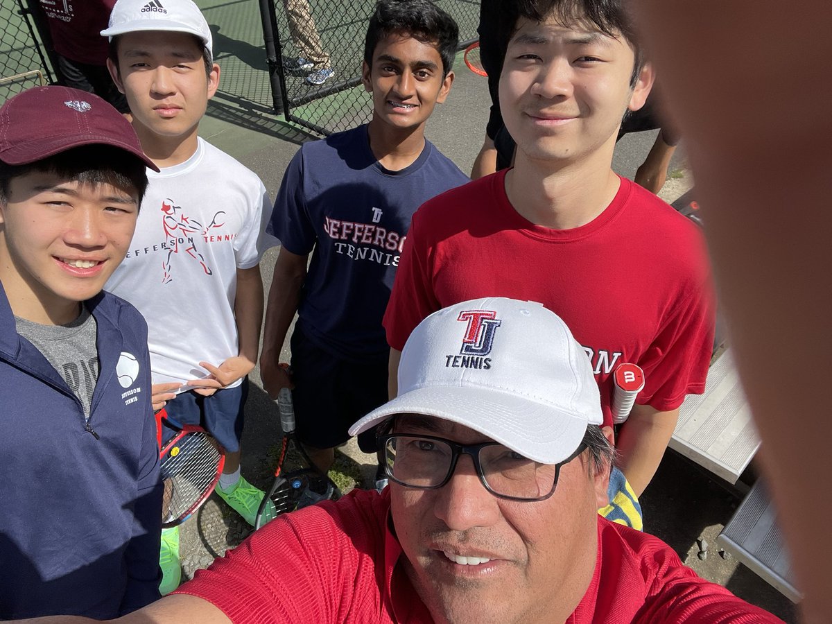 TJ boys and Coach Palomo ready for 1st round of District doubles @MVMAJORS @TJHSST_AT @TJHSST_AT