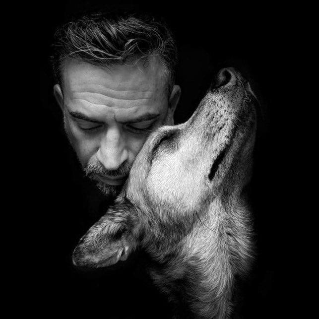 jrdevices's tweet photo. Cómo tan despreciable la especie humana … castigar hasta la muerte a un perrito … por robar un pan …
No tenemos perdón…. No somos nada..
Nos vamos hasta la noche con la amargura en el corazón ♥️ por esta triste y vergonzosa noticia … https://t.co/VvbXkFOZWA