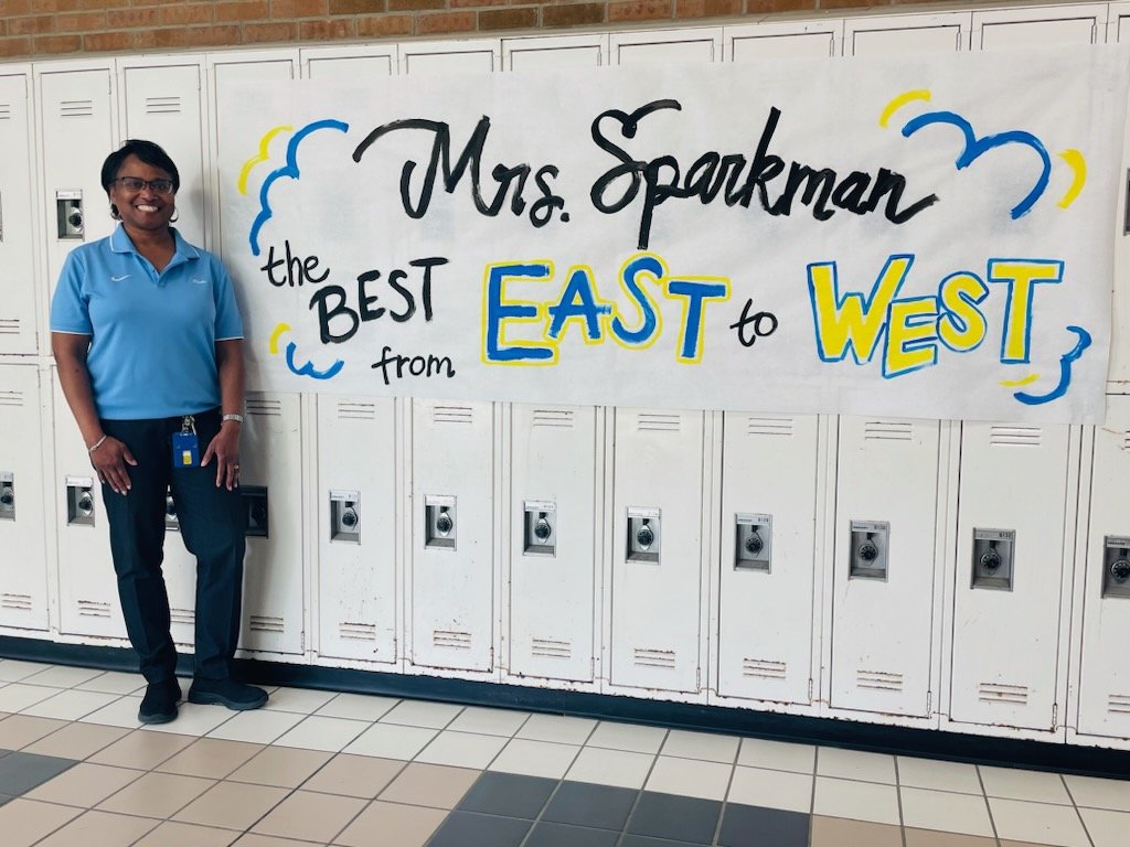 THScience's tweet photo. The science department sure had a fun week celebrating Mrs. Sparkman! @tupeloschools @TupeloHigh https://t.co/HiXGbrPjRr