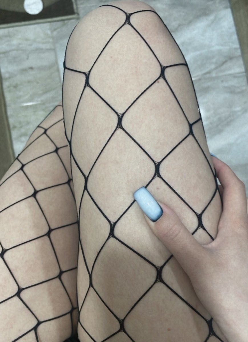 EliseShinee's tweet photo. 🥵🔥 https://t.co/ZpP09HoxR5