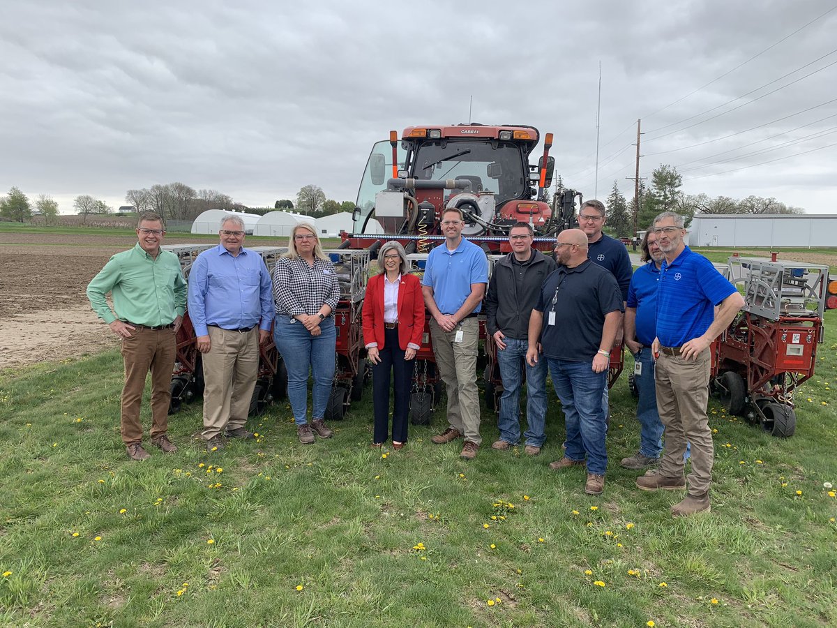 Joni Ernst on Twitter "Thank you to Bayer in Iowa County for hosting
