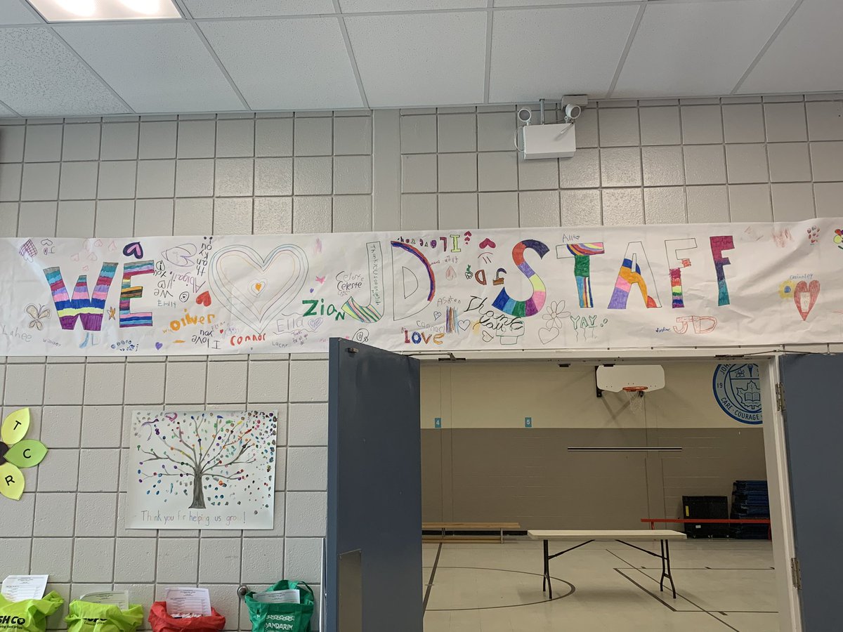So appreciative of our school community who went above and beyond this morning to express their gratitude for JD staff. The feeling is mutual! #teamworkmakesthedreamwork <a href="/buildershe/">Sheila Builder</a>