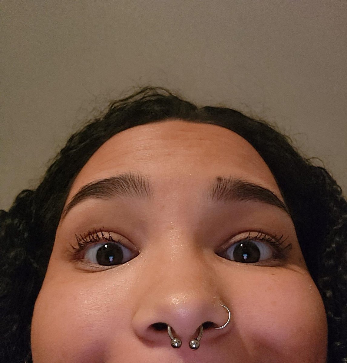 Catch me if you can at FWA 💖 

🍃420 friendly 

✅ hugs ( ask ) , pictures , party invites , I love meeting new people ! Don’t be afraid to walk up and start a convo if I’m not on the run 💖