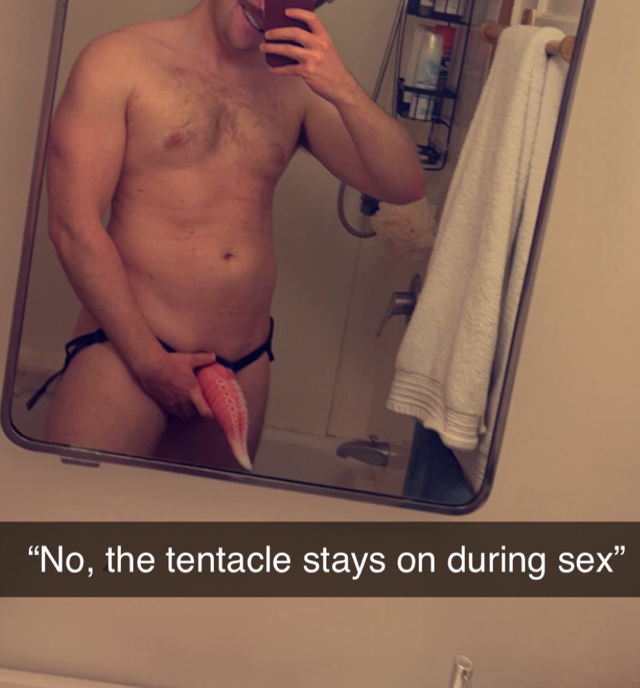 SecretGenny's tweet photo. Ngl, fantasy toys are where it’s at! https://t.co/Ytz3AYN8ae