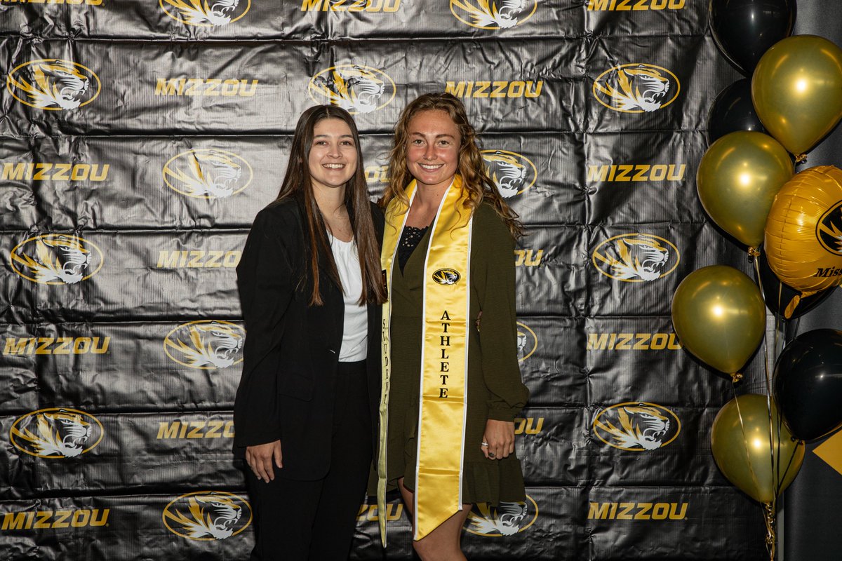MizzouSoccer's tweet photo. Grad sashes received ✅

#MIZ🐯 #TakeTheStairs⚽️ https://t.co/n44btQx41x