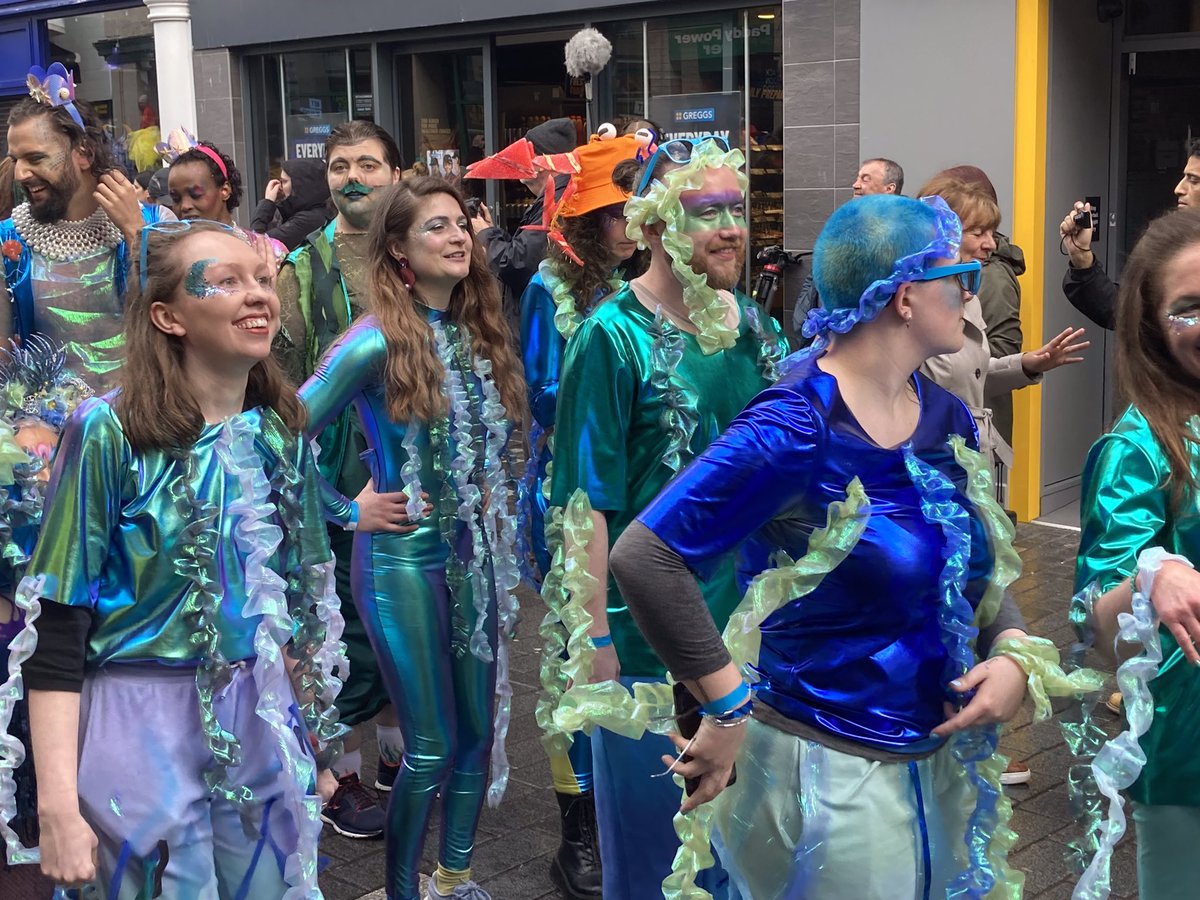 danprior's tweet photo. A fantastic Blue and Yellow Submarine parade in Liverpool today. #Eurovision2023 https://t.co/itInozx42R