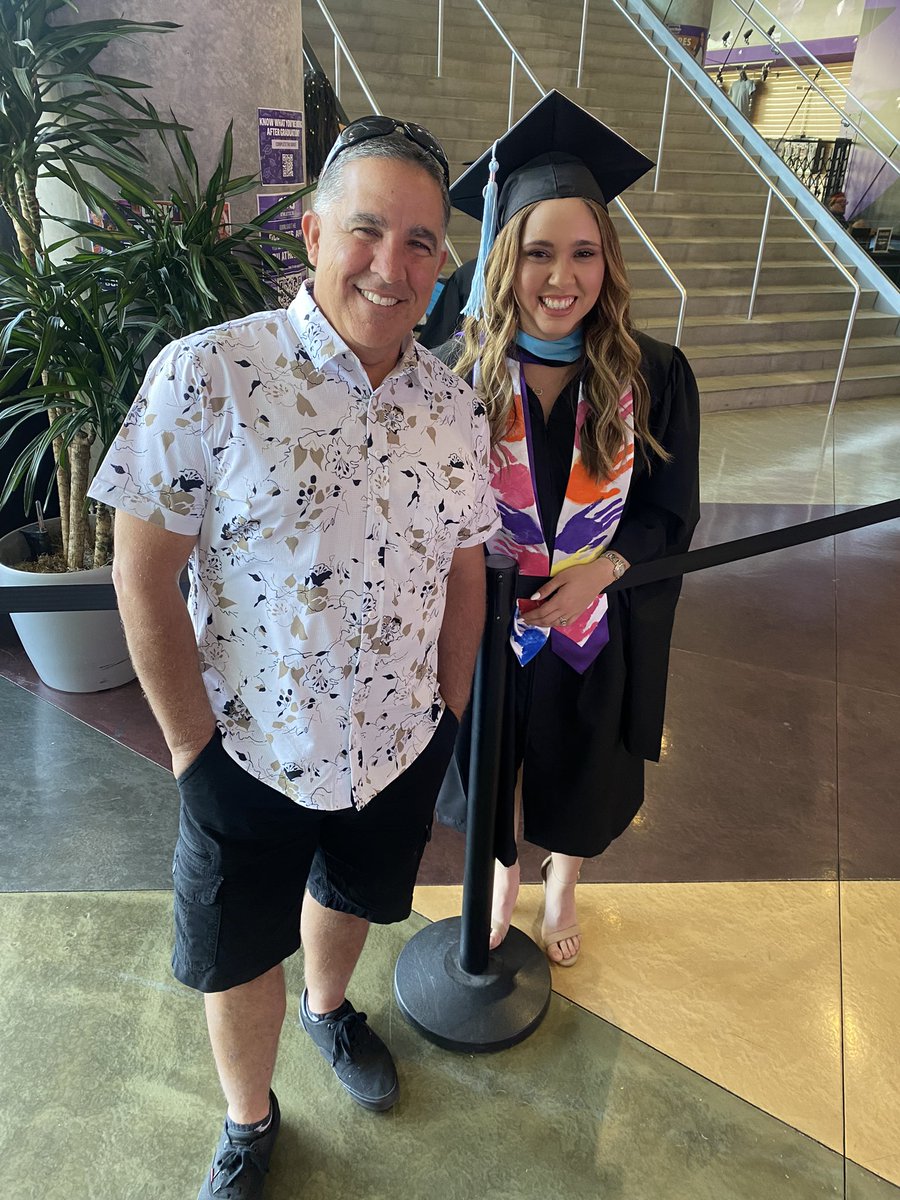 ShClick's tweet photo. Congratulations Katalina! #GCU2023 https://t.co/fwhVor2FNP