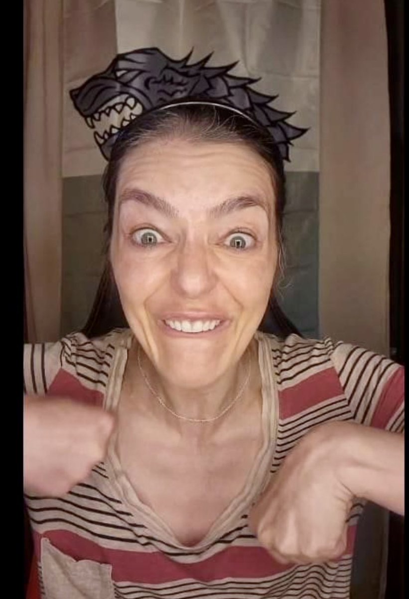 amandapanda362's tweet photo. Happy Cinco de Mayo! xoxo #adriannecurry #matthewrhode @AdrianneCurry #avon https://t.co/GOpKs91Kpn