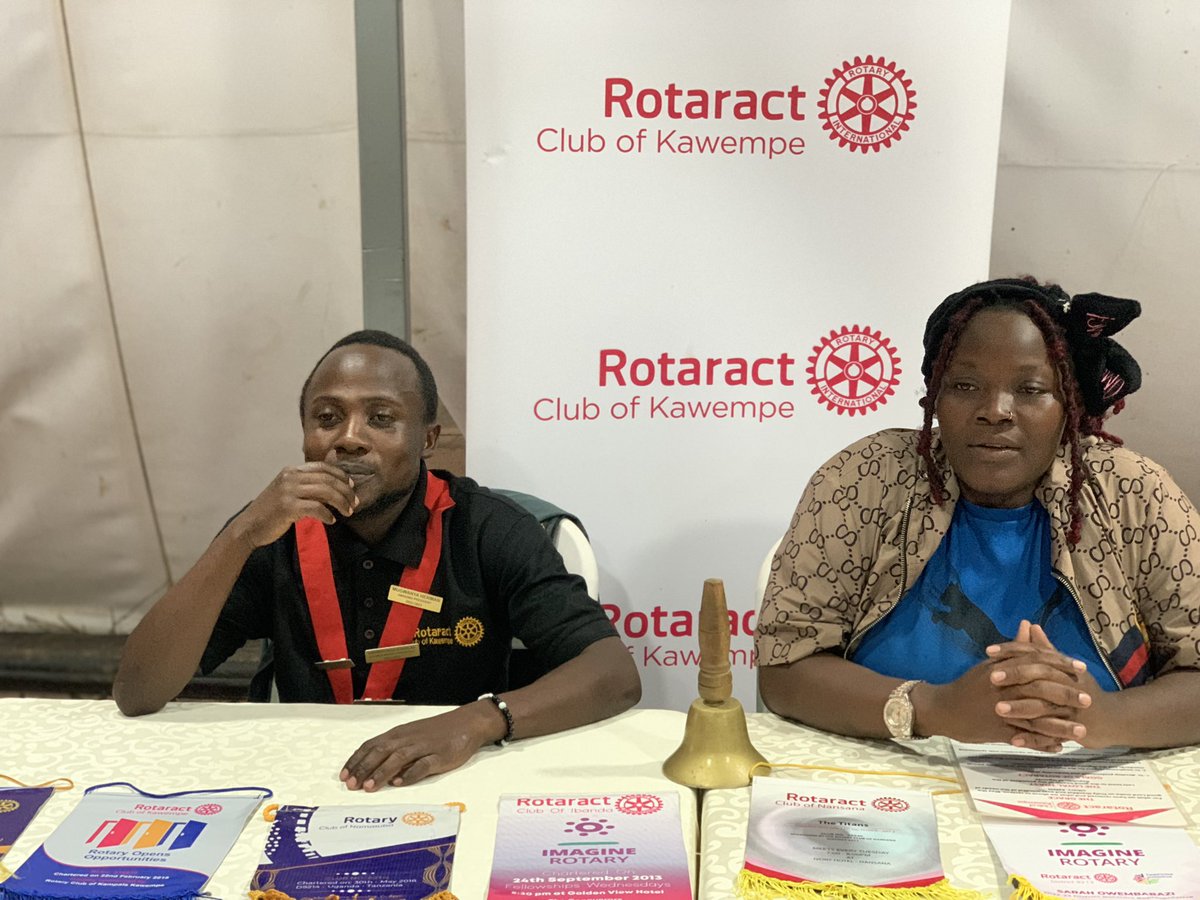 RctKawempe's tweet photo. Hotseat session at Rotaract club of Kawempe this evening with PE Oketcho Emmanuel #ImagineRotaty #98thDISCON https://t.co/bhnZp5a4dB