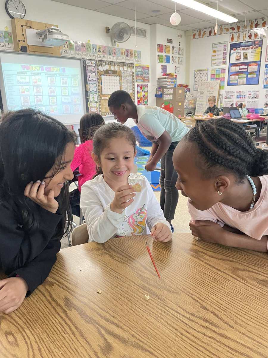 Mrs. Yanuzzelli tweet media