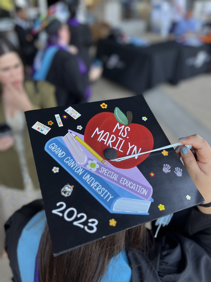 pampletin's tweet photo. MS. MARILYN IS HERE 🎉🍾#GCU2023 https://t.co/4xHTrSMxWu