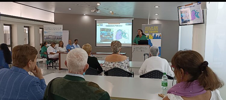 Un día muy especial 💙en #NegrinInnova #DíaMundialHipertensiónPulmonar 
Educando y compartiendo experiencias en un espacio imprescindible #AuladePacientesDrNegrin
Como cada año, un verdadero placer Gracias! <a href="/Dlofe/">Daniel López</a> <a href="/AmandoMarquez/">Amando Marquez Sixto</a> #evasuarez <a href="/raquelleon1972/">Raquel</a>