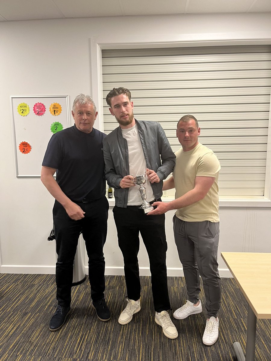 🏆Melksham Town 1st Team Manager’s player of the season is <a href="/A_Hopkins11/">albie</a>