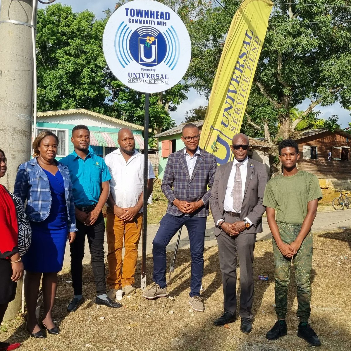 usfjamaica's tweet image. Let&apos;s use this new tool to build a stronger, more vibrant community together 
#Communityconnectivity
#Digitalopportunities
#TeamUSF