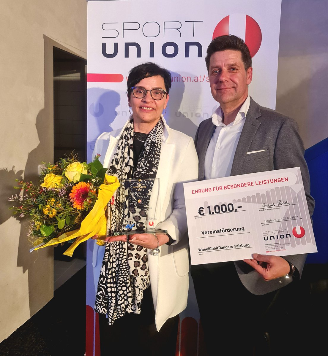 Was für eine Überraschung! Ehrung für die WheelChairDancers Salzburg bei der Landeskonferenz der Sportunion Salzburg für ihre Leistungen im Para Dance Sport 👍 Vielen lieben Dank #sportunionsalzburg