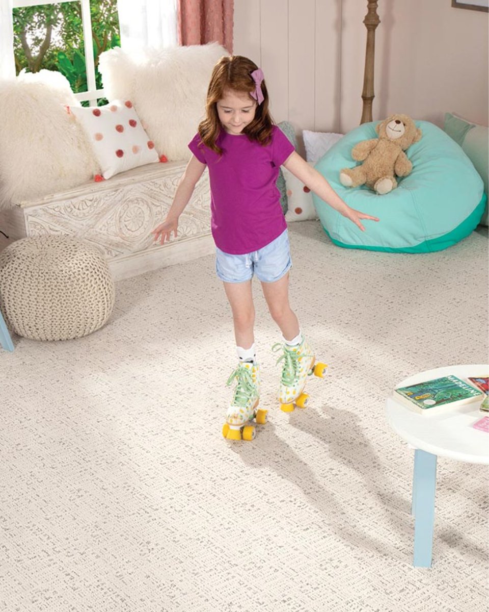 MohawkFlooring's tweet image. When learning a new skill, it helps to have a safe place to land. With our softest, cleanest and most durable #carpet, your family has a soft place to learn and grow.

#SmartStrand Silk Exquisite Charm in Corinthian Column
#Carpet designed for you: bit.ly/3LDO5EO
