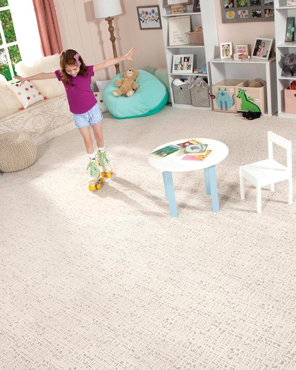 MohawkFlooring's tweet image. When learning a new skill, it helps to have a safe place to land. With our softest, cleanest and most durable #carpet, your family has a soft place to learn and grow.

#SmartStrand Silk Exquisite Charm in Corinthian Column
#Carpet designed for you: bit.ly/3LDO5EO