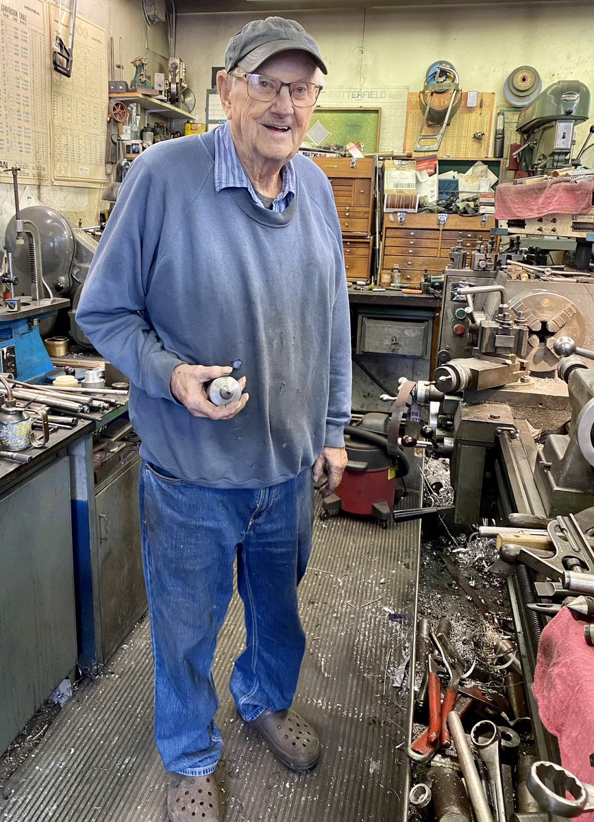 Dropped into Dick Edworthy’s shop in #NorthBay to get a part made this afternoon.

Top quality all around. 

He’ll be 91 in June - still running his machines every day!!