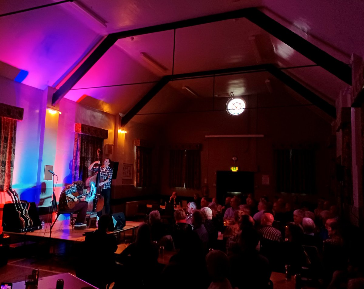 At Yoxall Parish Hall tonight with @Remi_Harris, Tom Moore & Martin Whittaker 

@Live_Local @Ruraltouring #yardbirdarts #remiharris #jazz #blues #livemusic #liveconcerts #guitar #doublebass #staffordshire