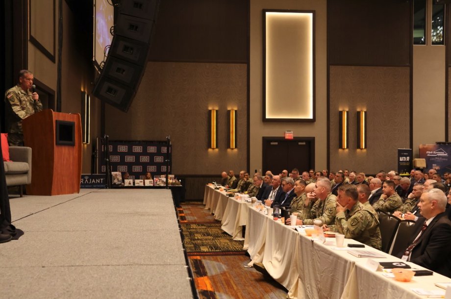 OfficialFtSill's tweet image. Gen. James Dickinson, commanding general of U.S. Space Command, was the keynote speaker for the 2023 Fires Symposium. Dickinson discussed the importance of the Space Command and FIRES weapons.
 #SpaceCommand #FiresSymposium
