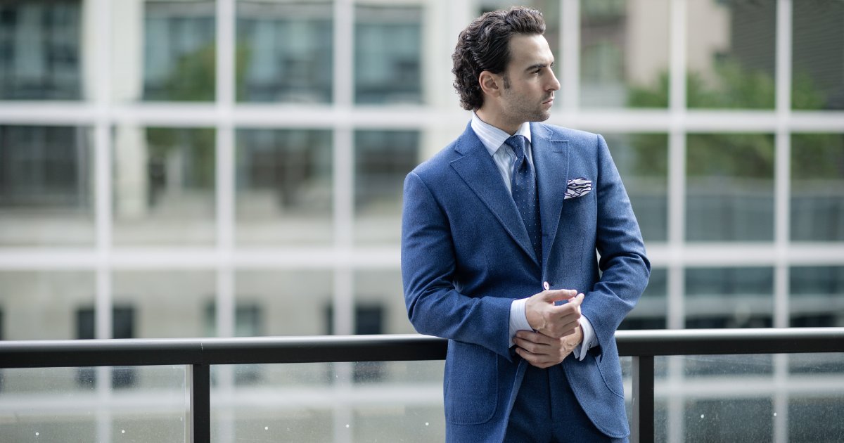 mykingandbay's tweet photo. Elegant dressing is more than just putting on a suit and tie - it reflects a man's personal style and attention to detail. Read more here: https://t.co/dG2uZoPPgj
#MyKingAndBay #CustomClothing #BespokeMenswear #PersonalStyle #IndividualStyle #Menswear #FashionableMen #MensStyle https://t.co/IPybm0Nh8G