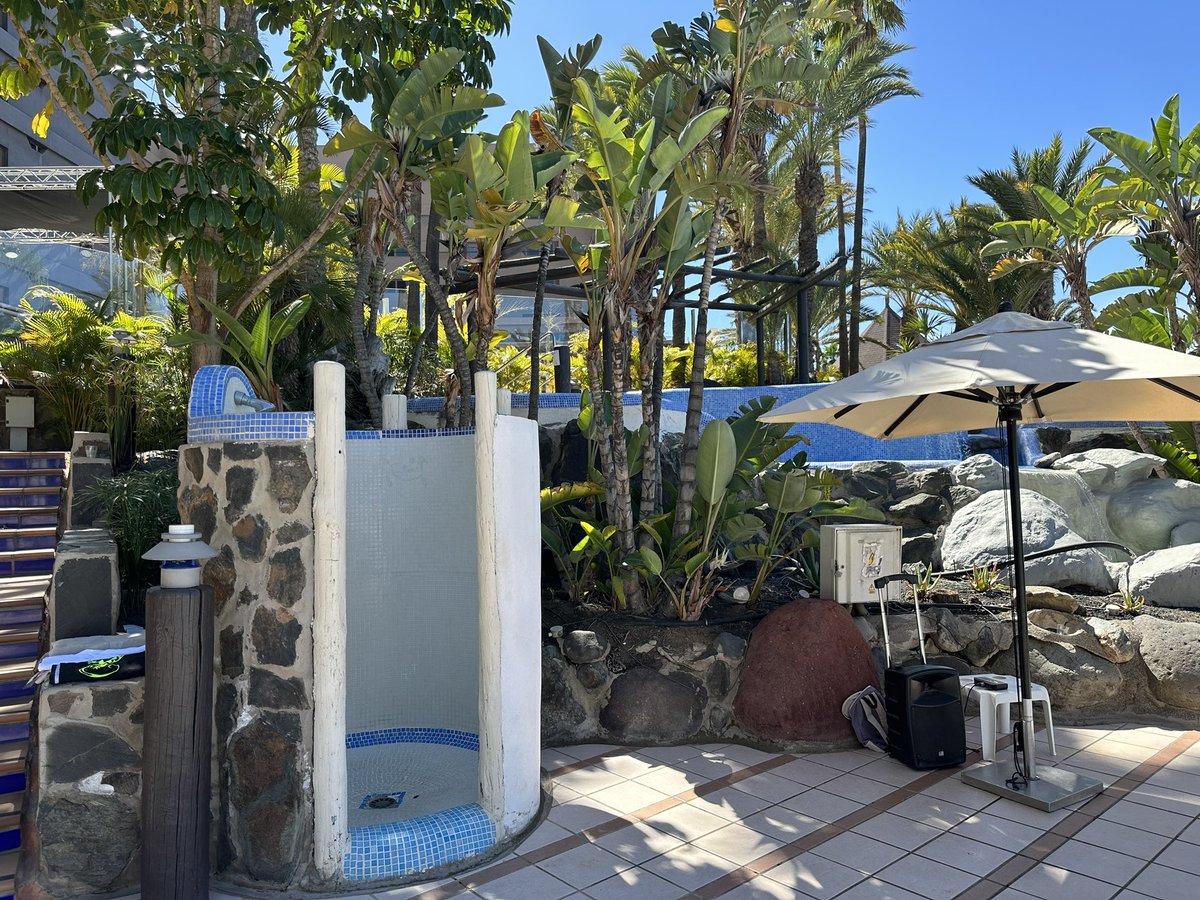 BadToxic's tweet photo. #Pools at our #hotel #AboraContinental by #LopesanHotels.
#pool #poolArea #palmTrees #Palmen #yacuzzi #tropical #tropisch #water #blue #vacation #trip #travel #Reise #Holliday #urlaub #Canaries #CanaryIslands #Canary #GranCanaria #island #Insel #Maspalomas #Spain #Spanien https://t.co/LGvtbAYOTp