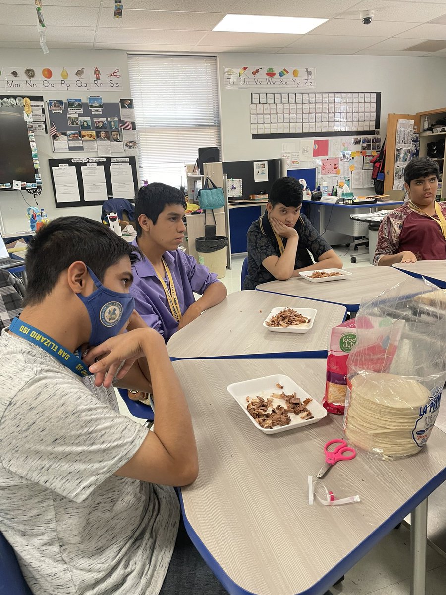 Life skills students cooking “pulled pork tacos” mmmm😊SEISD Community of Champs!!!