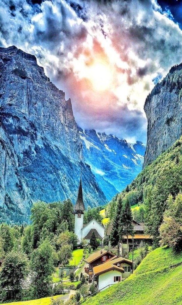 yumvaval's tweet image. Porque todas las cosas proceden de él, y existen por él y para él. ¡A él sea la gloria por siempre! Amén.

Romanos 11:36