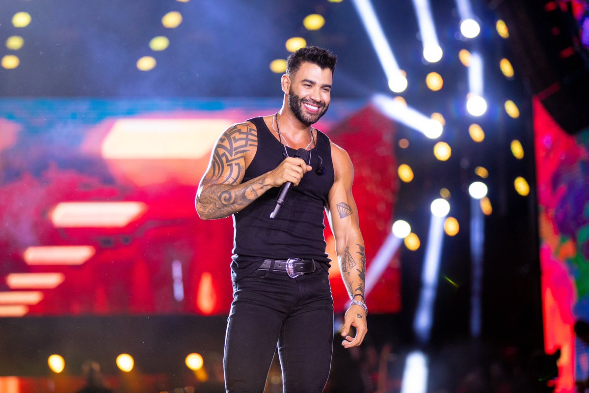 gusttavo_lima's tweet photo. 😁 https://t.co/17nd4ZyU3j
