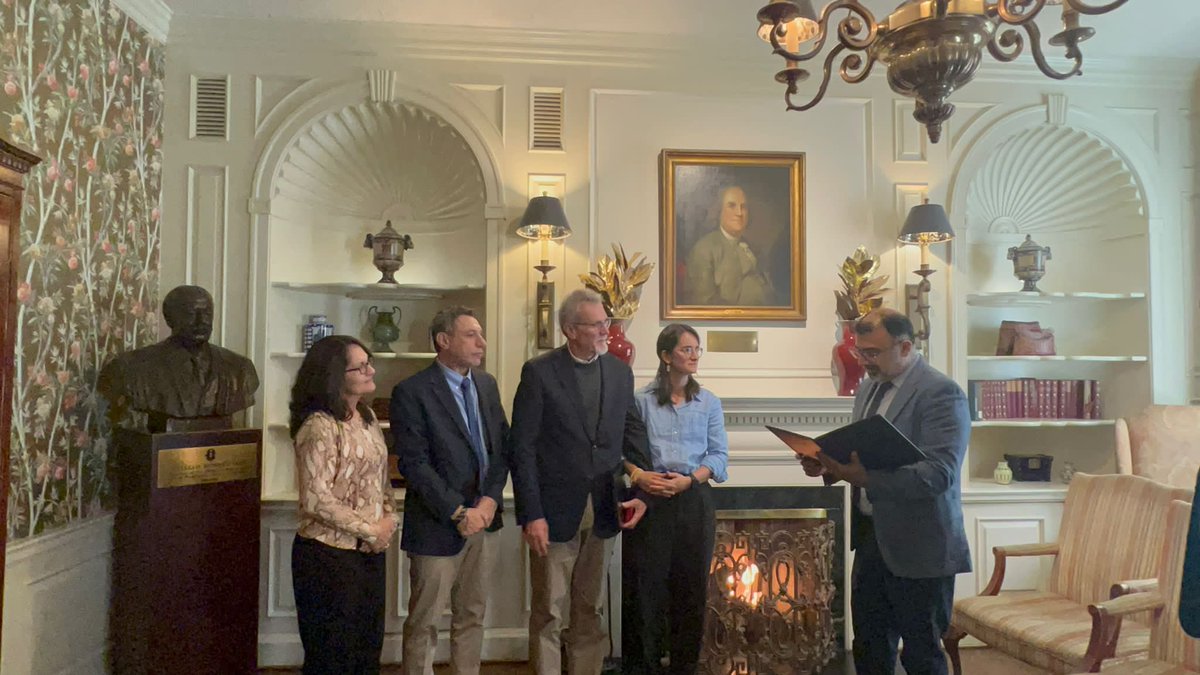HostageAid's tweet photo. 8/9 Hostage Aid Worldwide Honors Former Hostage Mr. Tomeu Vadell
https://t.co/Pvq9qvvvTc
HAW members & former hostages @ZakkaNA & @GUStatProf proudly presented Mr. Tomeu Vadell with a certificate of recognition & a challenge coin in appreciation of his courage & resilience in the face of the injustice & suffering he endured.
@Vvadell