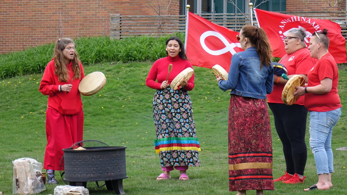 Quantum Tech (@_quantumtech) on Twitter photo RT <a href="/UWaterloo/">University of Waterloo</a>: Today, #UWaterloo honoured and remembered our missing and murdered sisters during a #RedDressDay ceremony that marked the National Day of Awareness for Missing and Murdered Indigenous Women, Girls, and Two-Spirited people in Canada.
More… RT <a href="/UWaterloo/">University of Waterloo</a>: Today, #UWaterloo honoured and remembered our missing and murdered sisters during a #RedDressDay ceremony that marked the National Day of Awareness for Missing and Murdered Indigenous Women, Girls, and Two-Spirited people in Canada.
More…