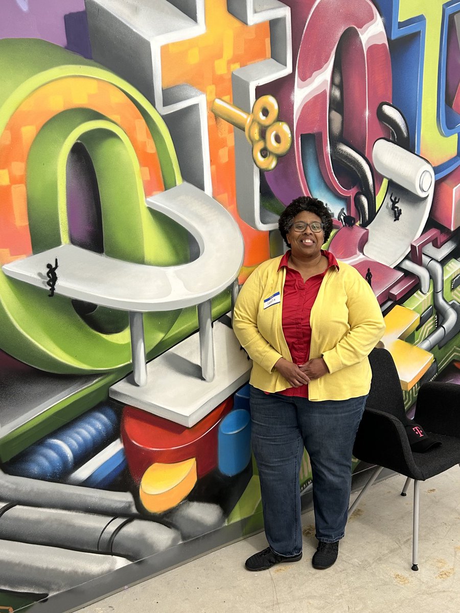 MsFagin's tweet image. Great time today at the T-Mobile Curiosity Lab Think Tank Session. Phenomenal educators are doing ground breaking work with their students with the support of T-Mobile. There are so many ideas running through my mind right now! #FaginatorTech #Innovate #STEAMEducation