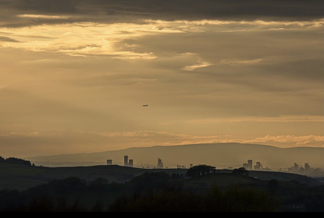 DiJonesPhoto tweet picture