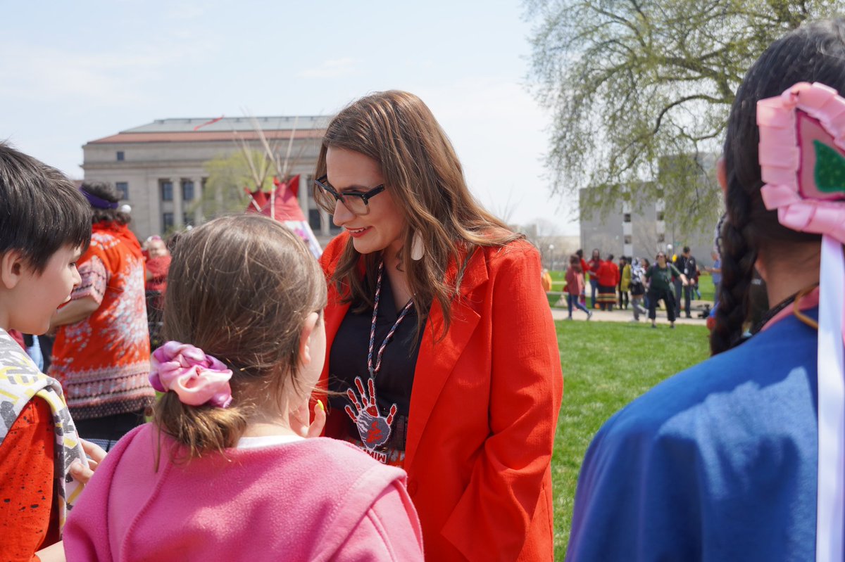 LtGovFlanagan's tweet photo. Every Native woman I know has experienced violence. Every. Single. One.
 
But in Minnesota, we’re harnessing the power of visibility and turning it into action to ensure our relatives are seen, heard, valued, protected, and believed.
 
We won’t go backwards. #MMIR #MMIW #MMIWG2S https://t.co/cVCgcg4Dr0